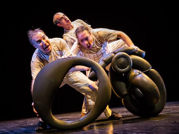 Fotografia d'escena de Boom!, de Chapertons