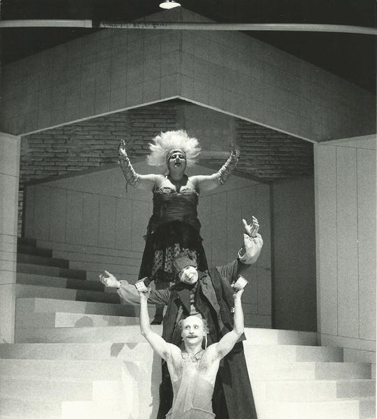 Fotografia d'escena de Freaks, 1984