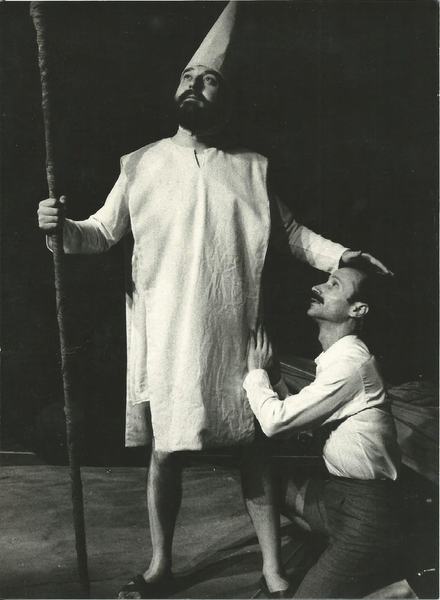 Fotografia d'escena d'Inquisición, de Fernando Arrabal, 1980