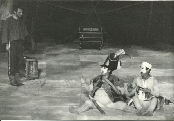 Pàgina d'àlbum amb fotografies de Woyzeck… un altre?, 1982